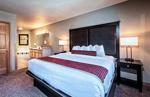 Peak 9 Cabin | Grand Timber Lodge - Relaxed Elegance in Breckenridge