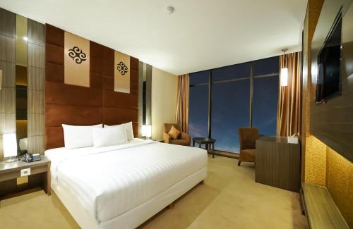 Tanjung Duren Utara Hotel | Relax at Grand Tjokro Jakarta: 4-Star Comfort Awaits