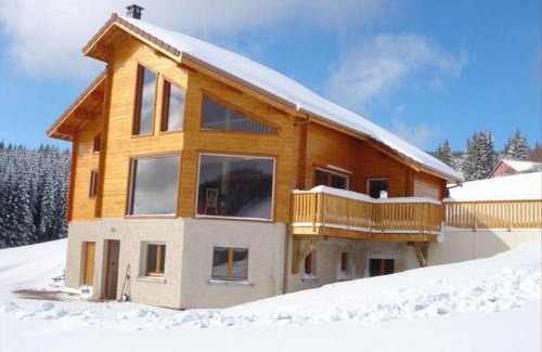 Le Grand Valtin Ski Chalet | Eco-Friendly Grand Valtin Chalet for 14 with Ocean Views