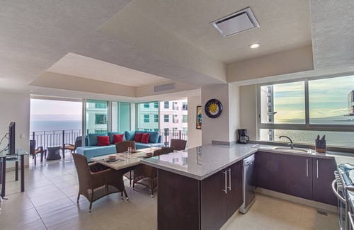 South Hotel Zone Condo | Unforgettable Grand Venetian Puerto Vallarta Beachfront Condo