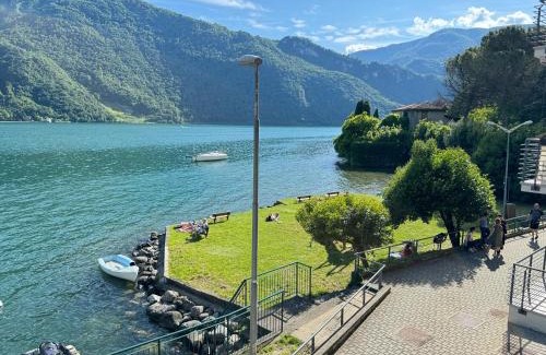 Abbadia Lariana Apartment | Lakefront Grand View Como Apartment with Private Beach