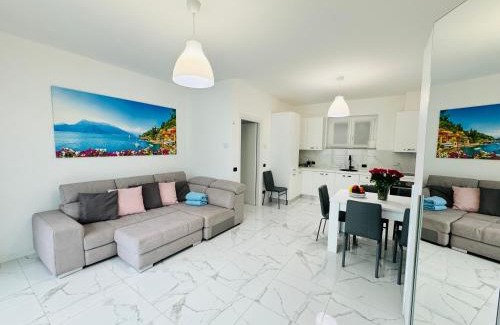 Abbadia Lariana Apartment | Lakefront Grand View Como Apartment with Private Beach