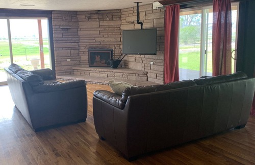 Mountain Home AFB House | Top-Rated Grand View Ranch House with Family-Friendly Amenities