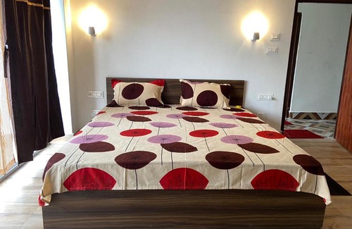 Pelling House | Pet-Friendly Grand View Retreat with Breakfast Included