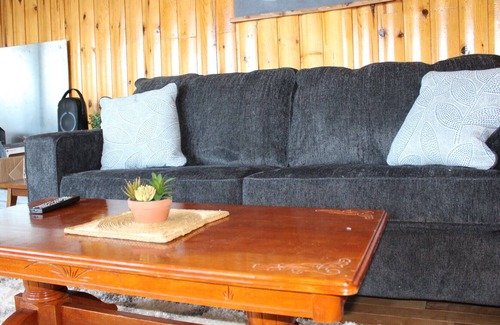 Cayamant Ski Chalet | Magnificent Petit Cayamant Views with Kayak Adventures!