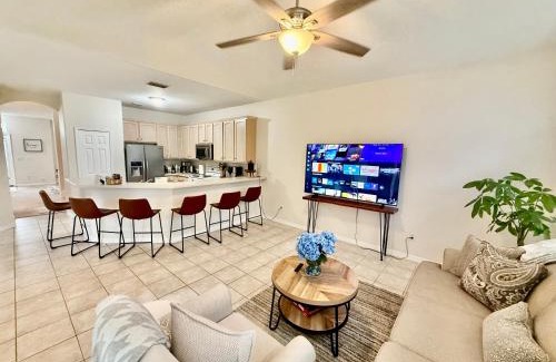 Sandy Ridge House | Family Retreat with Private Pool Steps from Disney Parks