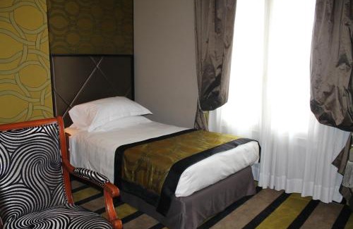 Porta Romana Hotel | Elegant Grand Visconti Palace with Oceanfront Amenities