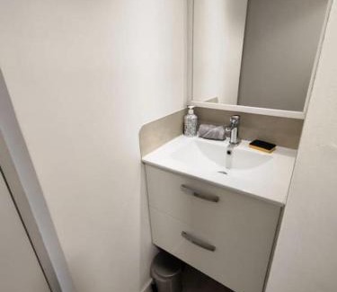 Cambrai Apartment | Tranquil Grand Volume Hotel in City Center - Family Friendly