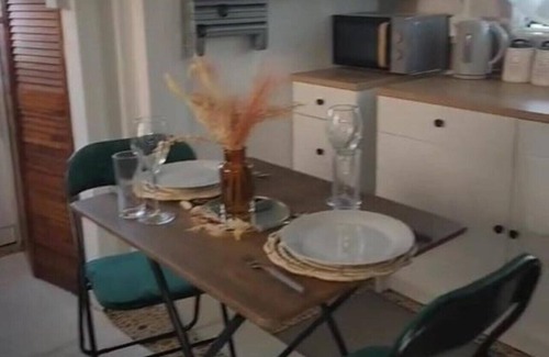 Vieux Fort Apartment | Cozy Grand Vue Apartment in Vieux Fort with Breakfast