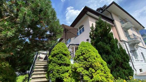 Engelberg Hotel | Discover GRAND: Oceanfront Stay with Self Check-In