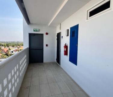 Kram Apartment | Grandblue Condominium#701 TopFloor MaePhim Rayong