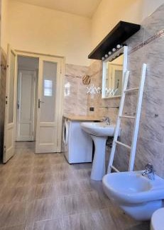 Zona Risorgimento Apartment | Grande appartamento in centro Milano