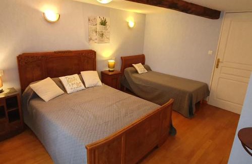 Saint-Paul-de-Vezelin House | Family-Friendly Gîte in Vézelin-sur-Loire for 11 Guests