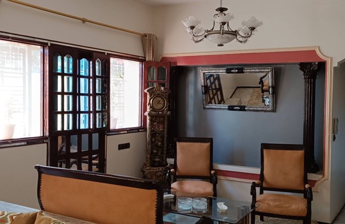 Laayayda House | Cozy Grande Maison Near Rabat Salé Airport with Spa & Hot Tub