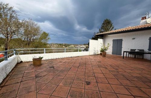 Behobie House | Grande maison basque avec terrasse et parking à Ciboure - FR-1-239-1113