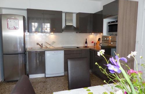 Le Mayet-de-Montagne House | Gîte Le Mayet-de-Montagne: Family-Friendly Getaway with Pool