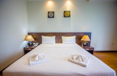 Thung Song Hotel | Budget-Friendly Grande Southern Hotel with Family Amenities