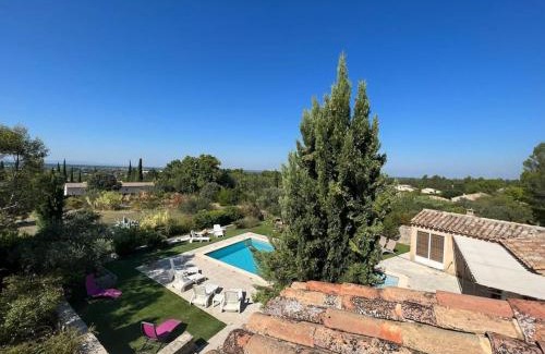 L'Isle-sur-la-Sorgue Villa | Panoramic Villa with Pool and Ocean View - 4-Star Stay
