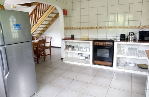 La Digue Villa | Grande Villa Corossol: Oceanfront Bliss for 3-10 Guests
