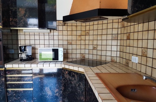 Juzet-de-Luchon Villa | Grande Villa with Private Garden in Bagnères-de-Luchon