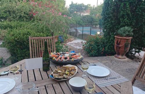 Pinet Villa | Elegant Renovated Villa with Pool and Ocean Views