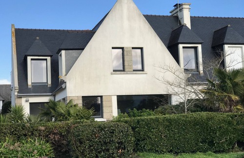 Benodet Villa | Beachfront Grande Villa with Pool and Spa in Bénodet
