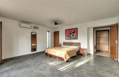 Bengaluru Villa | Discover Azura Grand Villa: 5BHK Garden Retreat in Hennur