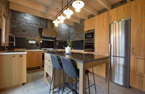 Bohon Villa | Grandeur Villa with Sauna & Jacuzzi in Durbuy