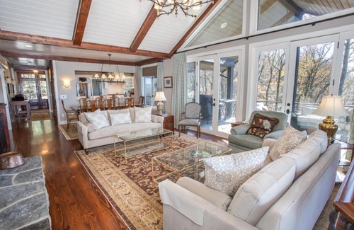 Boone House | Experience the Grandfathered Inn: 10/10 Guest Rated Escape