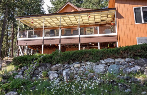 Rollins House | Experience Grandma's Cabin: Lake View & Spa Retreat