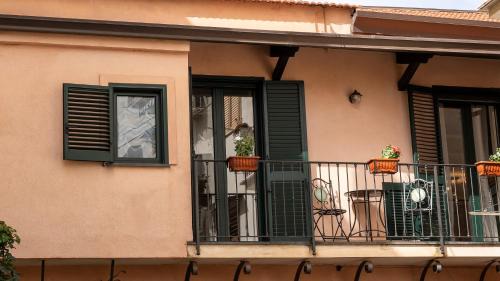 Sorrento City Centre House | Grandma's House