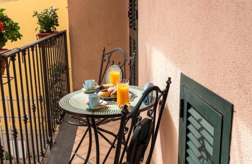 Sorrento City Centre House | Grandma's House