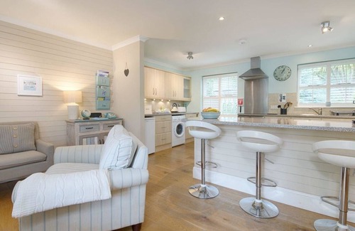 Little Petherick Cottage | Pet-Friendly Grandpa Dickson's with Garden in Little Petherick