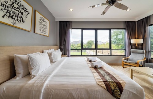Mu Si Hotel | Relaxing Getaway at Grandsiri Resort Khaoyai with Pool