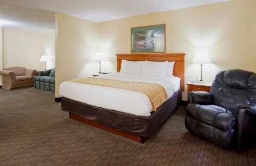 Waseca Hotel | Outstanding GrandStay Hotel & Suites in Waseca, MN
