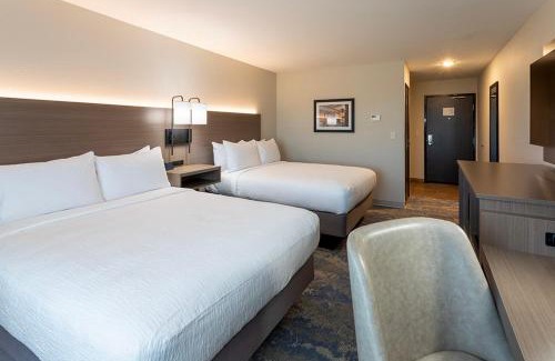 Johnston Hotel | Family-Friendly GrandStay Hotel & Suites in Johnston, IA