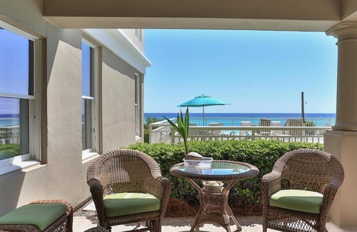 Miramar Beach Condo | Grandview 102