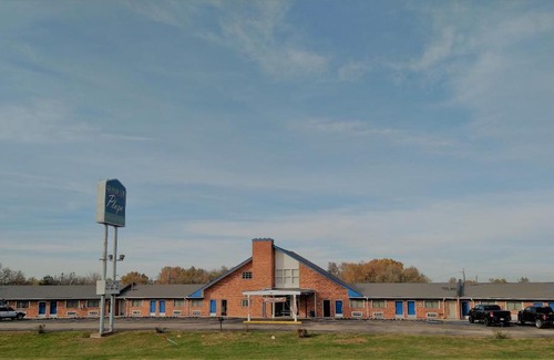 Grandview Plaza Hotel | Comfortable Stay at Grandview Plaza Inn With Great Amenities