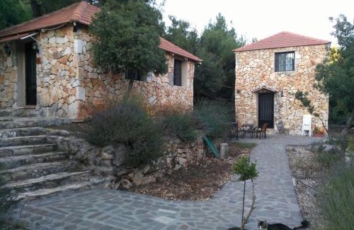 North Governorate Cabin | Budget-Friendly Graneroverde Resort with Family Amenities
