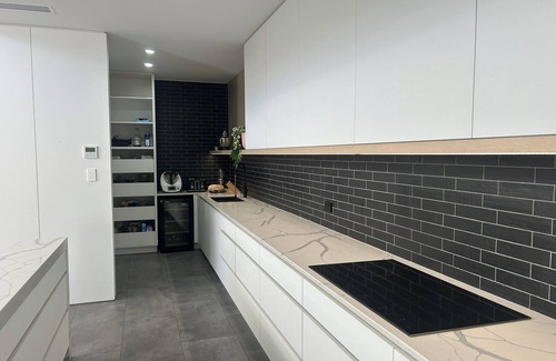 Grange House | Grange Beach Villa - Pool, Pets, Sauna, WiFi, Luxe