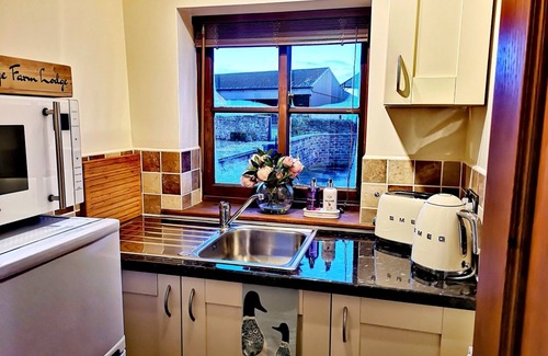 Melmerby Cabin | Grange Farm Lodge: Guest Rated 9.8 with Family Amenities
