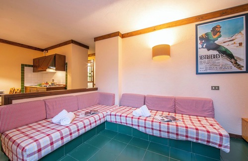 Grangesises Apartment | Pet-Friendly Getaway at Grange Hike & Ski in Sestriere