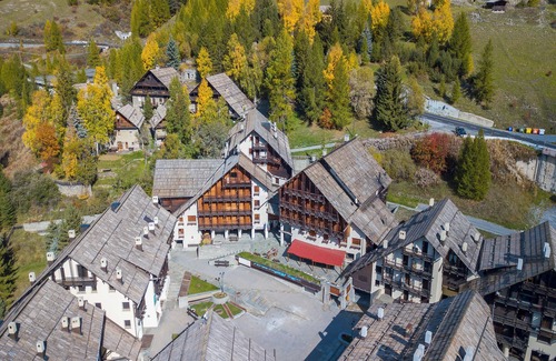 Sauze di Cesana Apartment | Explore Grange Hike & Ski - Pet-Friendly Retreat in Sestriere