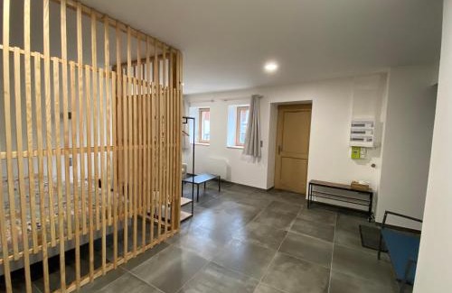 Giez House | Renovated Haven near Lake Annecy with Mont-Blanc Views