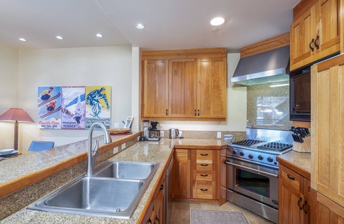 Mountain Village Condo | Granita 303: Ski-In/Ski-Out with Breathtaking Views