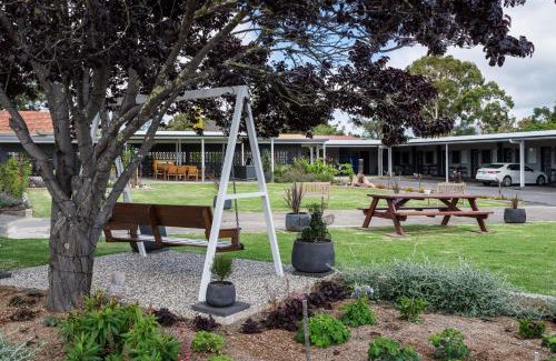 Stanthorpe Hotel | Granite Belt Motel: Family-Friendly with Great Amenities