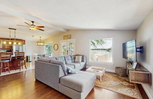 Granite Shoals House | Granite Getaway