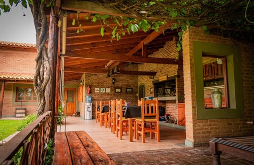 Nono Hotel | Outstanding Granja El Aromo: Pool, Breakfast & Family Fun