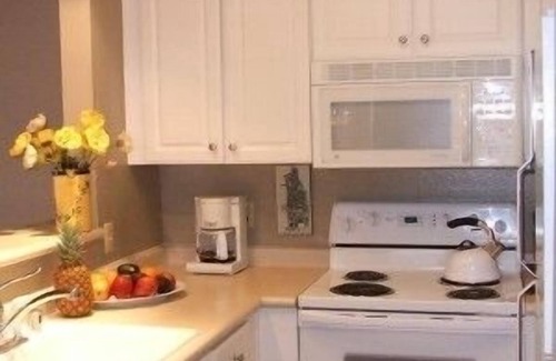 Tahoe Woods Condo | Granlibakken Get Away: Family-Friendly Retreat with Spa