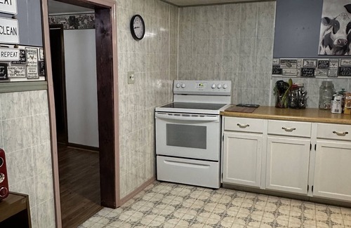 Rutledge House | Guest Rated 10/10: Granny & Papaw's Place, Cherokee Lake